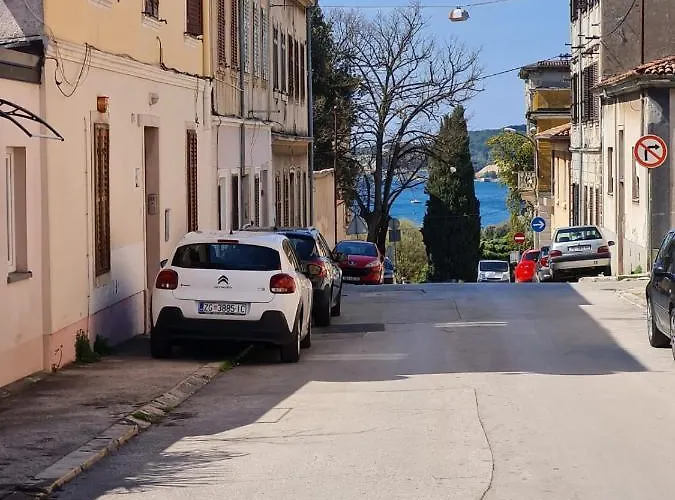 Daire Arena - Atraktivan Stan!!! *